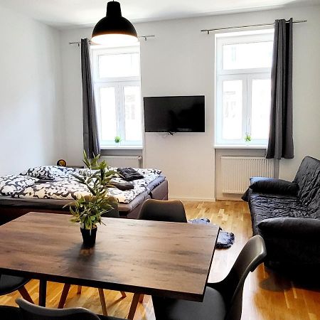 Sunny Apartment With 1 Balcony Вена Экстерьер фото